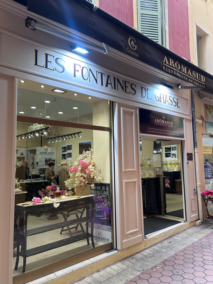 Histoire de Grasse, capitale mondiale du parfum : des origines à aujourd'hui